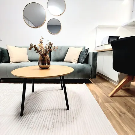 Apartament Como, Private Parking Free